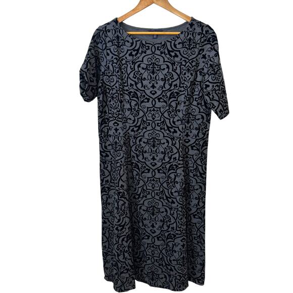 Lands End Size Large Black and Gray Short Sleeve Velvet Flocked Fit Flare Dress - Picture 2 of 7